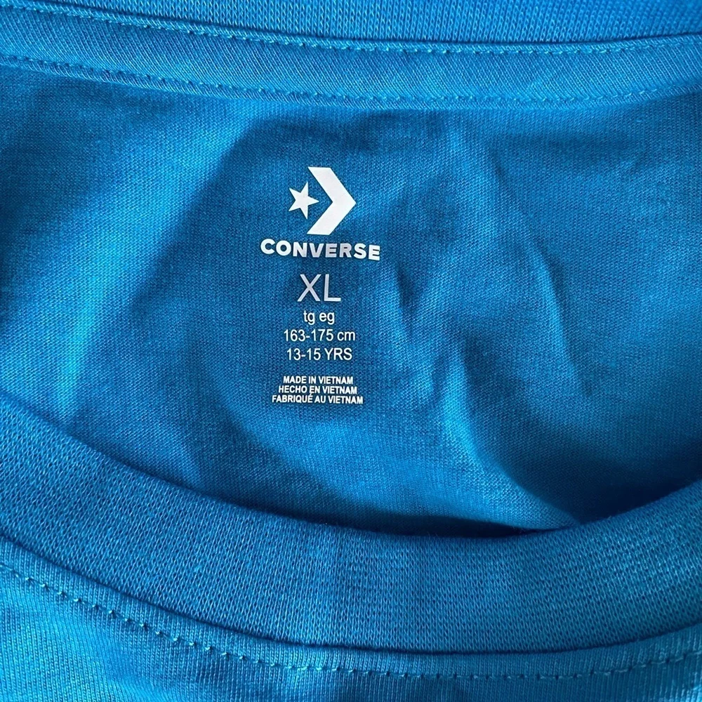 Converse Chuck Taylor Boys Tee Shirt NWT Size XL (13-15 Yrs)